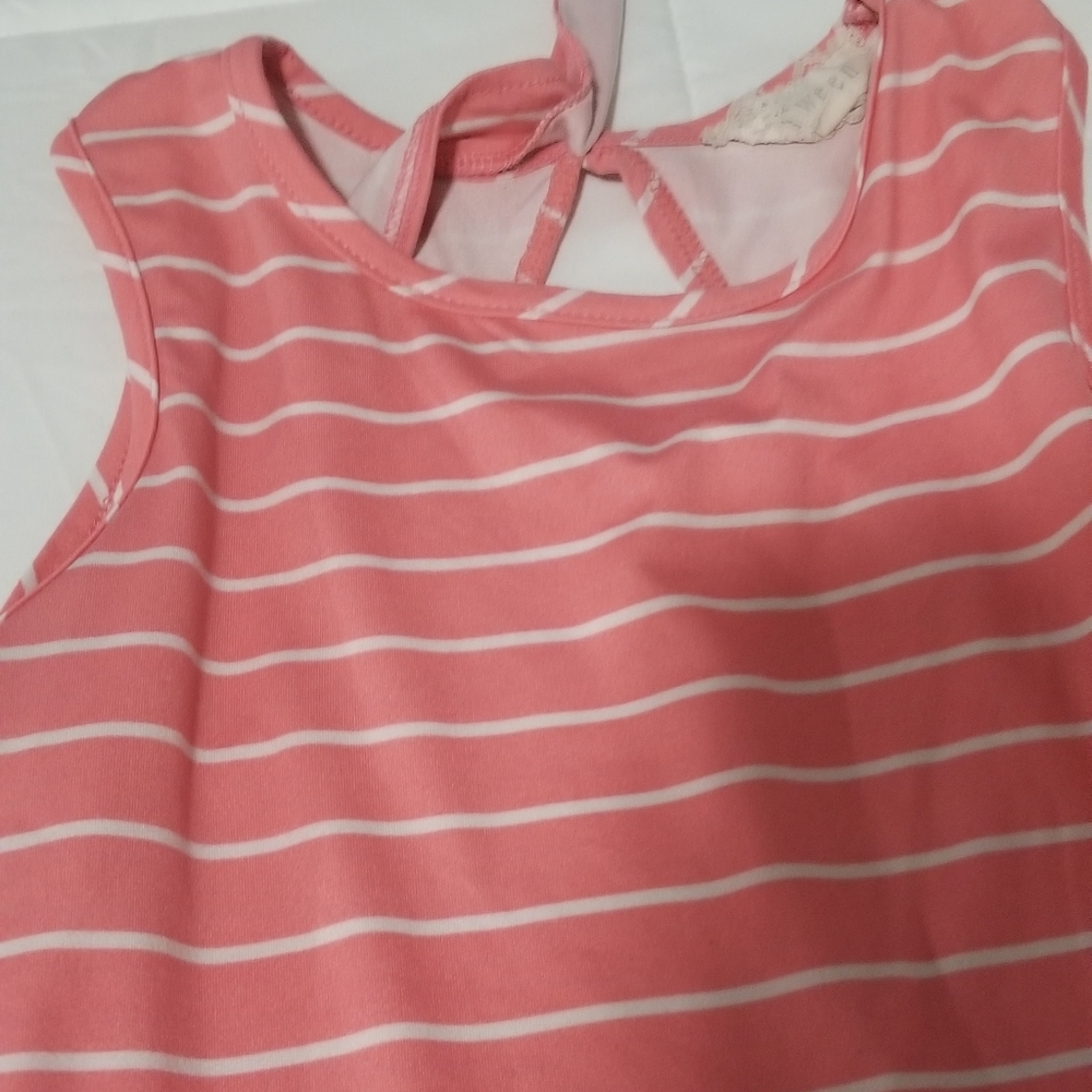 Girls top - Picture 2 of 4